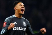 3-1横扫！欧战一夜太尴尬：西甲队全场0射正，维拉掀翻博洛尼亚，塞尔塔惨败，波尔图被逼平